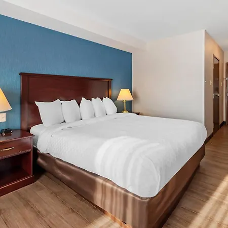 Quality Inn-3