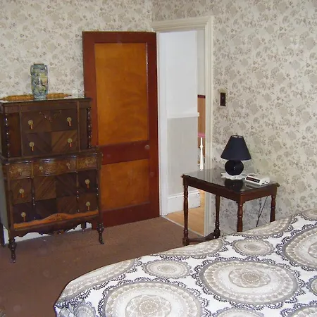 Auberge Des Arts Bed And Breakfast-3